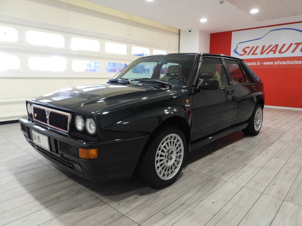 Imagen 3/8 de Lancia Delta HF Integrale 16V (1992)