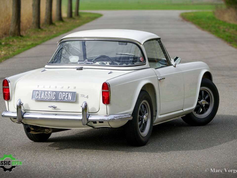 Afbeelding 36/66 van Triumph TR 4 (1963)