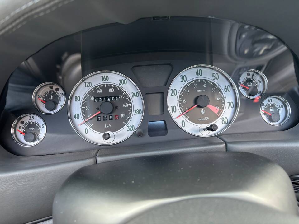 Image 17/27 of Maserati Spyder 4200 Cambiocorsa (2005)