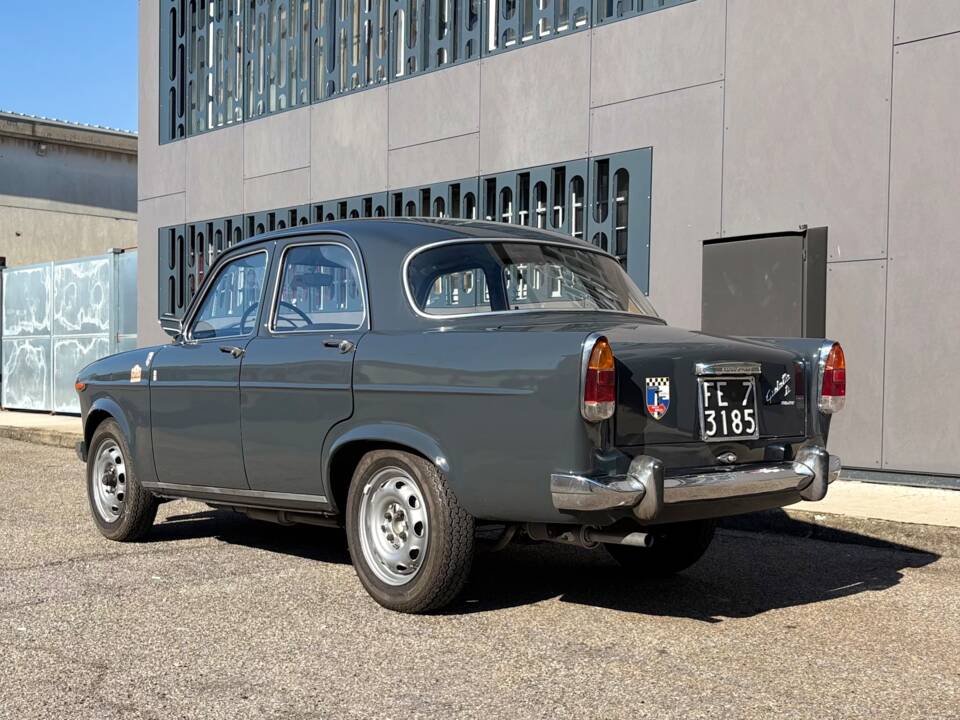 Image 4/25 of Alfa Romeo Giulietta TI (1961)