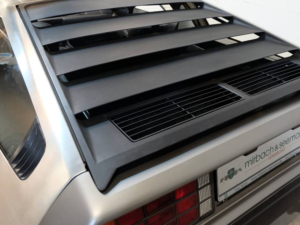 Image 17/20 of DeLorean DMC-12 (1981)