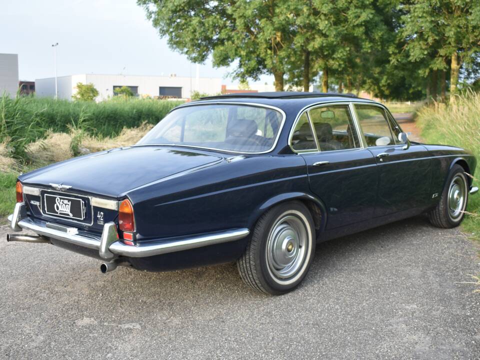 Bild 4/37 von Jaguar XJ 6 4.2 (1972)