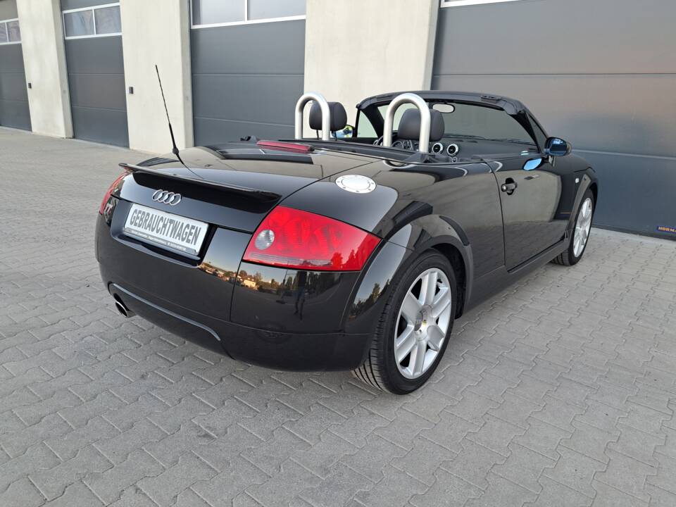 Bild 9/41 von Audi TT 1.8 T (2002)