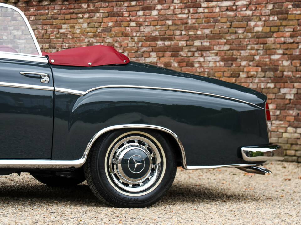 Bild 48/50 von Mercedes-Benz 220 SE Cabriolet (1960)