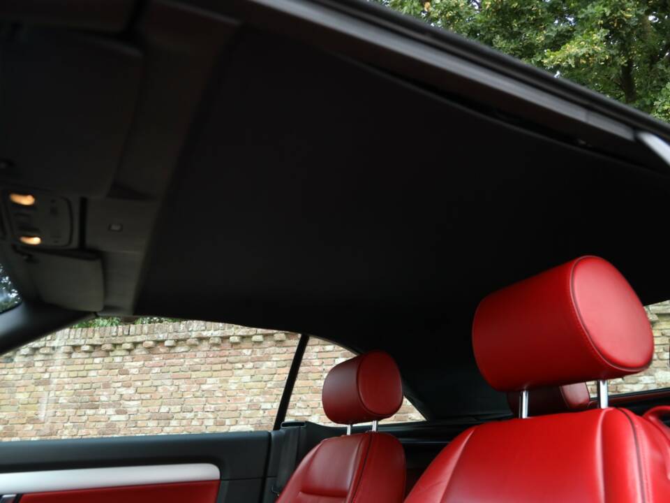 Image 18/50 de Audi S4 (2004)