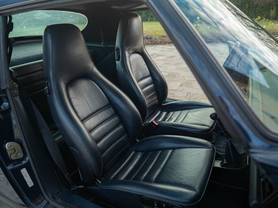 Bild 27/50 von Porsche 911 Carrera 3.2 (1989)