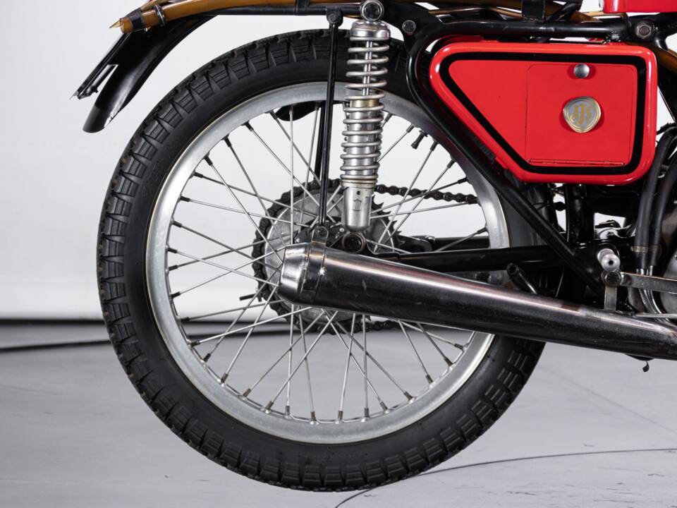 Bild 50/50 von A.J.S. 18 (1960)