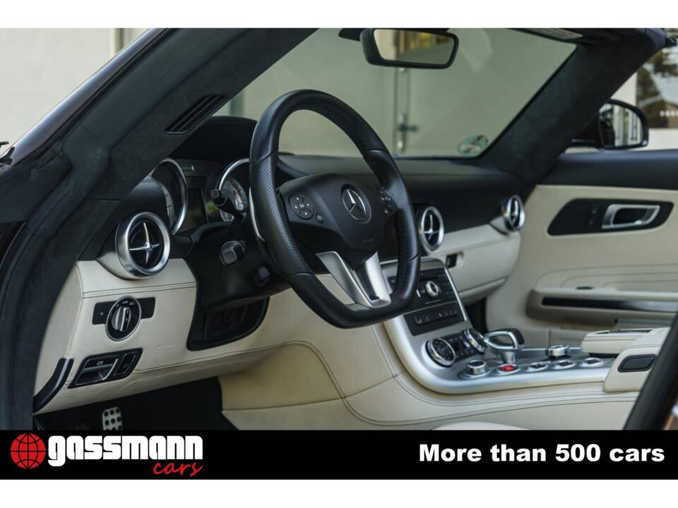 Image 7/15 de Mercedes-Benz SLS AMG Roadster (2012)