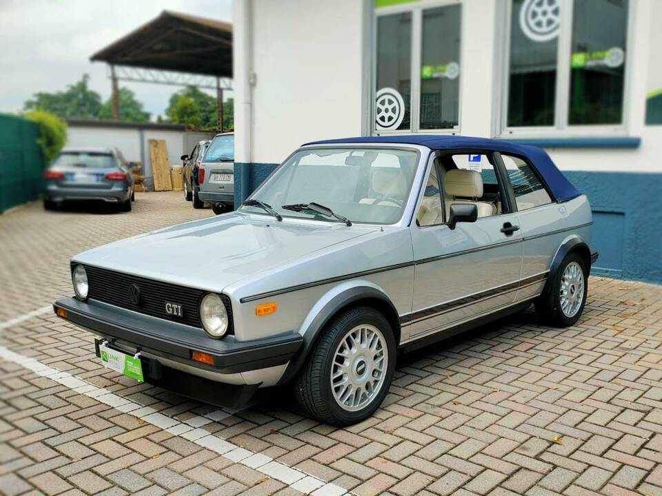 Bild 3/10 von Volkswagen Golf I Cabrio GLi 1.6 (1981)