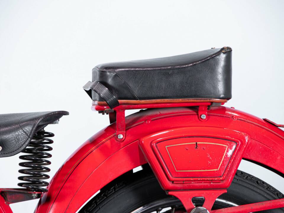 Image 11/50 of Moto Guzzi DUMMY (1955)