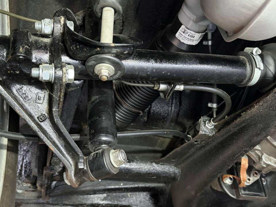 Afbeelding 28/28 van Volkswagen Karmann Ghia 1600 (1971)