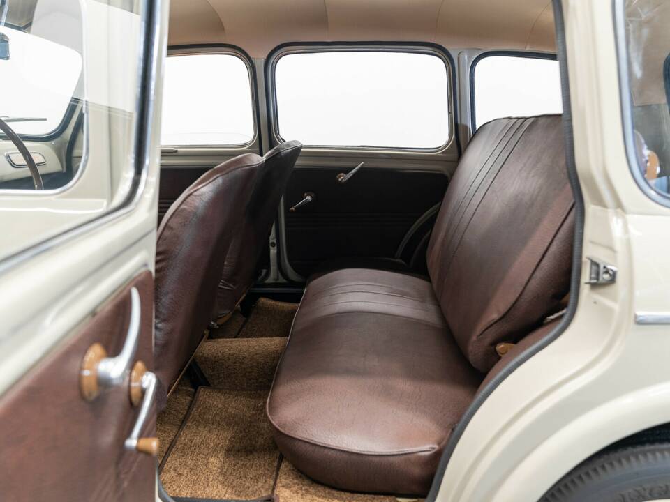 Image 22/39 of FIAT 1100-103 Familiare (1954)