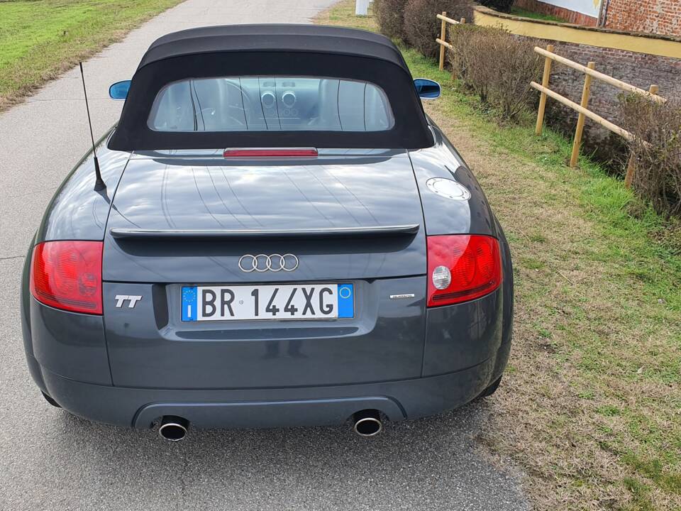 Bild 5/15 von Audi TT 1.8 T quattro (2001)