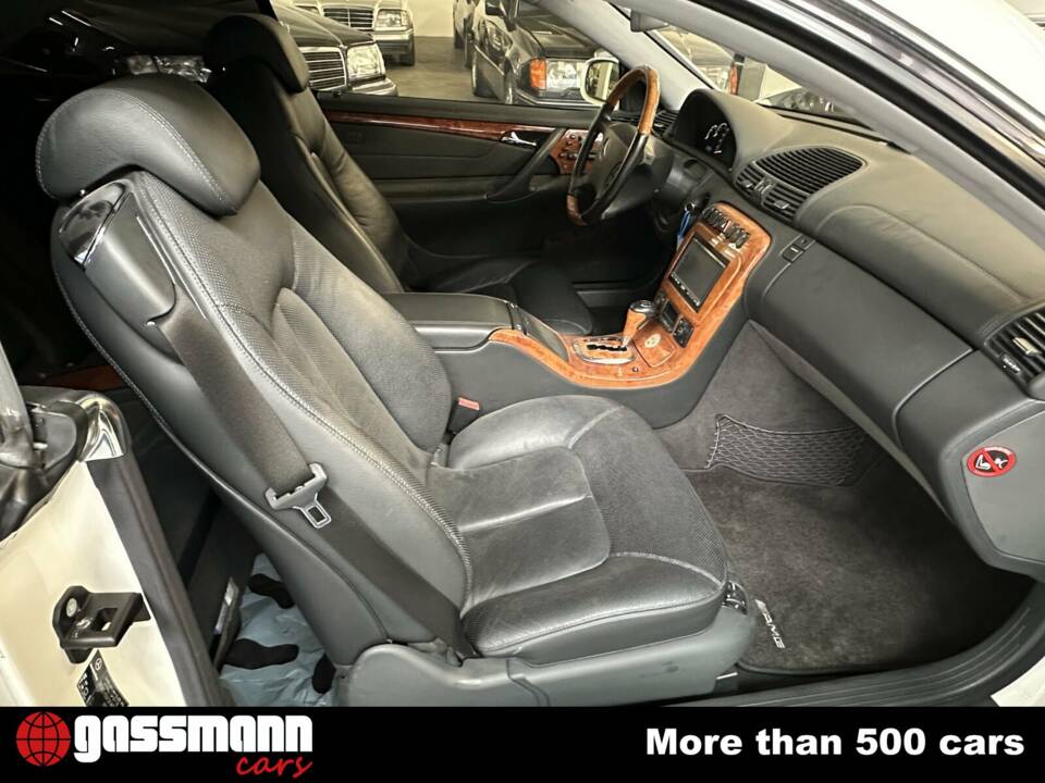 Bild 9/15 von Mercedes-Benz CL 55 AMG (2002)