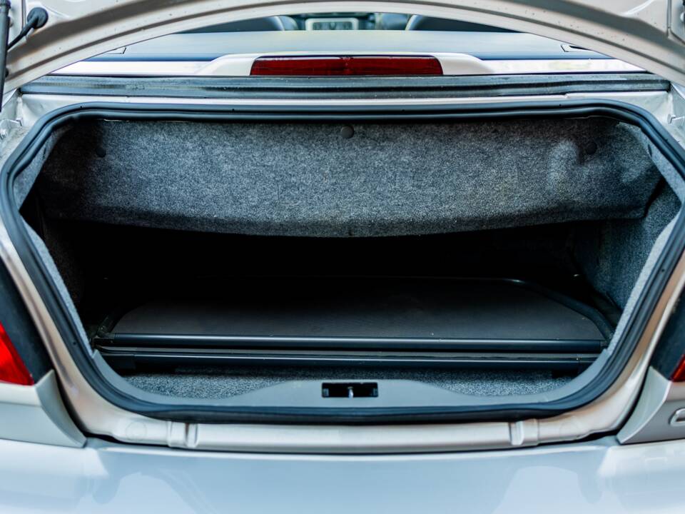 Image 47/48 of Volvo C70 2.0 T (2001)