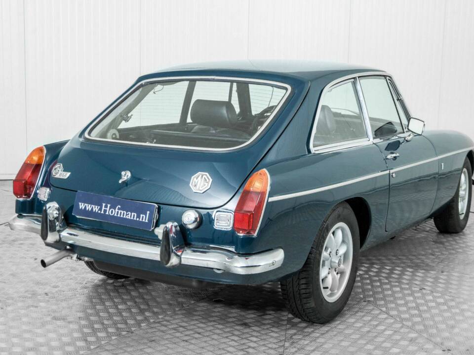 Imagen 29/50 de MG MGB GT (1972)