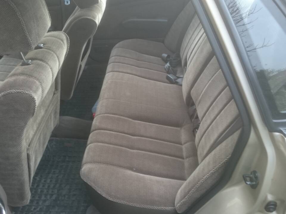 Immagine 4/5 di Mitsubishi Galant (1988)