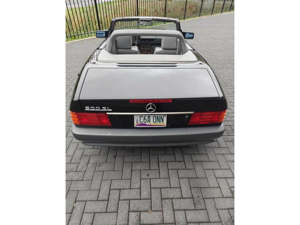 Image 8/50 de Mercedes-Benz 500 SL (1991)