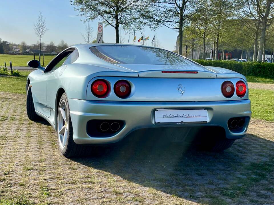 Immagine 7/31 di Ferrari 360 Modena (2000)