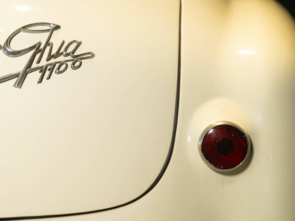 Imagen 11/50 de FIAT 1100 Ghia (1947)