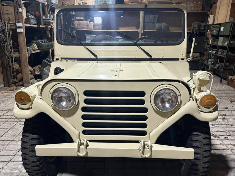 Immagine 5/8 di Ford M 151 A2 (Mutt) (1978)