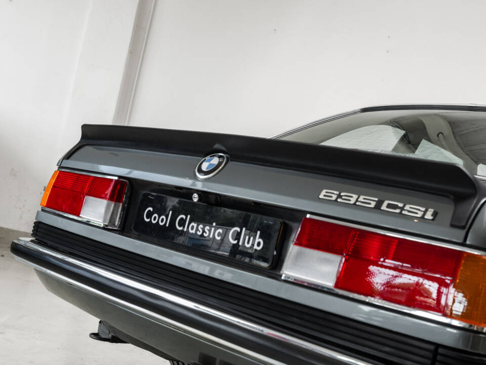Immagine 28/32 di BMW 635 CSi (1985)