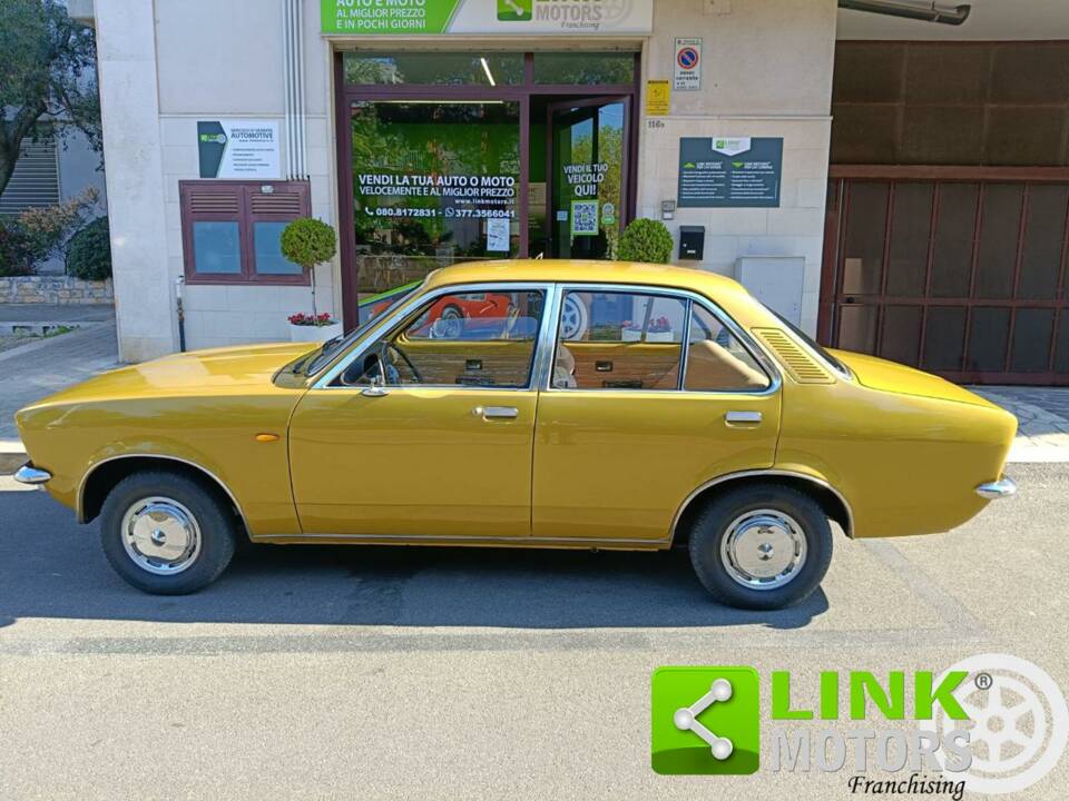 Image 9/10 of Opel Kadett 1,0 (1974)