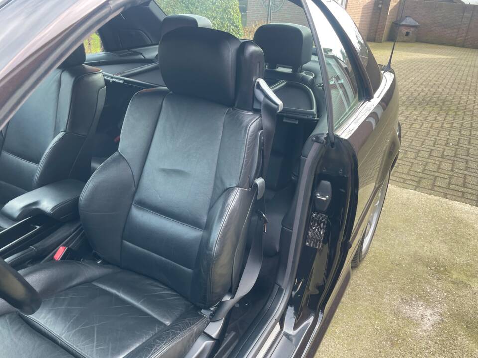 Bild 7/26 von BMW 330Ci (2001)