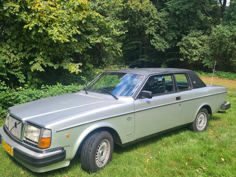 Immagine 5/8 di Volvo 262 C Bertone (1979)