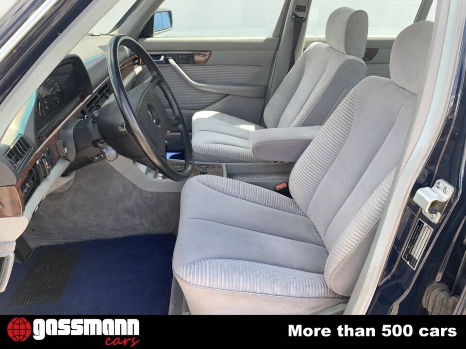 Bild 10/15 von Mercedes-Benz 560 SEL (1986)