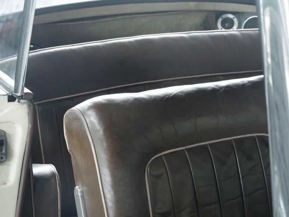 Bild 38/50 von BMW 503 (1959)