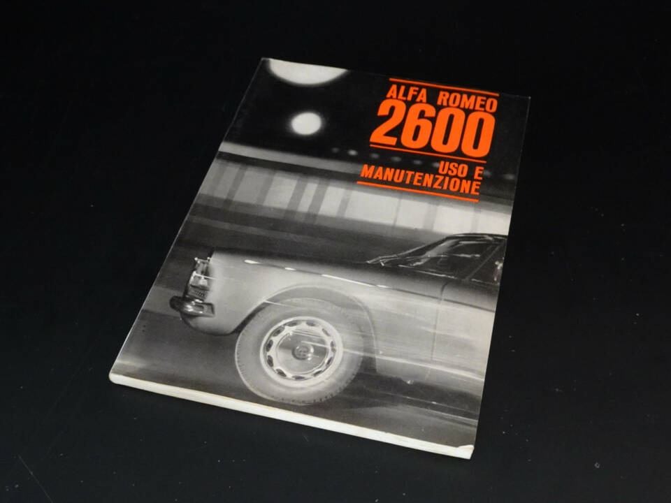Afbeelding 7/50 van Alfa Romeo 2600 Sprint (1965)