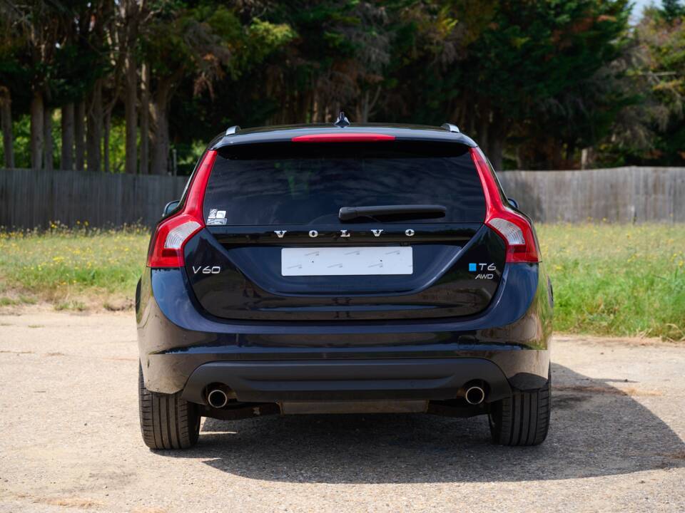Immagine 6/47 di Volvo V60 T6 (2012)
