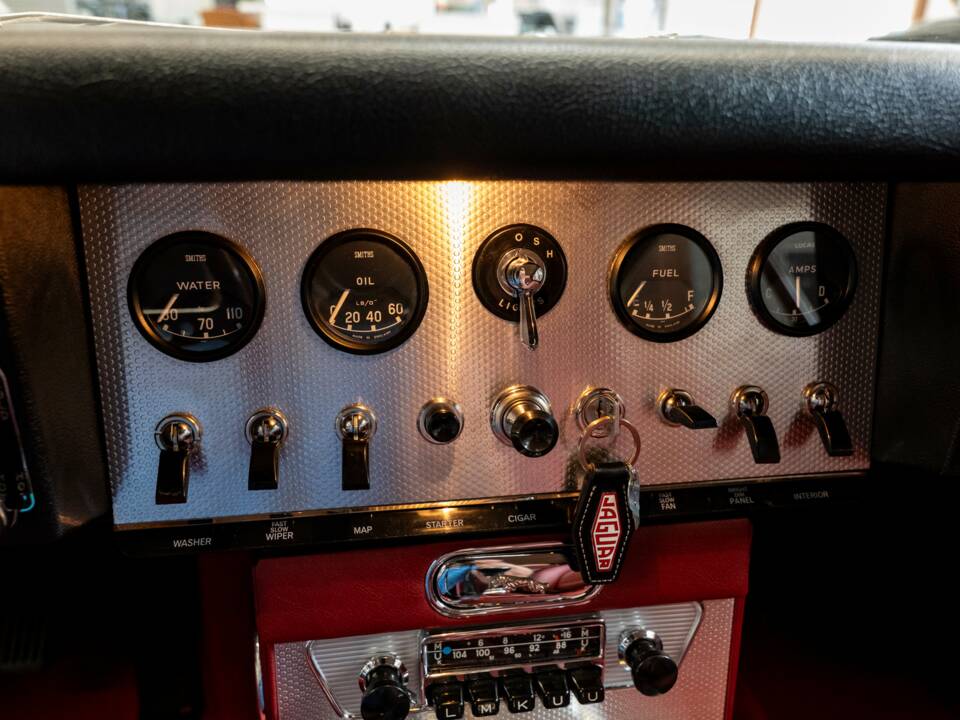 Afbeelding 23/40 van Jaguar E-Type 3.8 (1962)