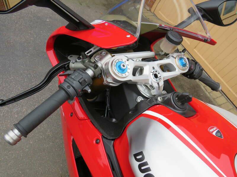 Bild 8/49 von Ducati DUMMY (2017)