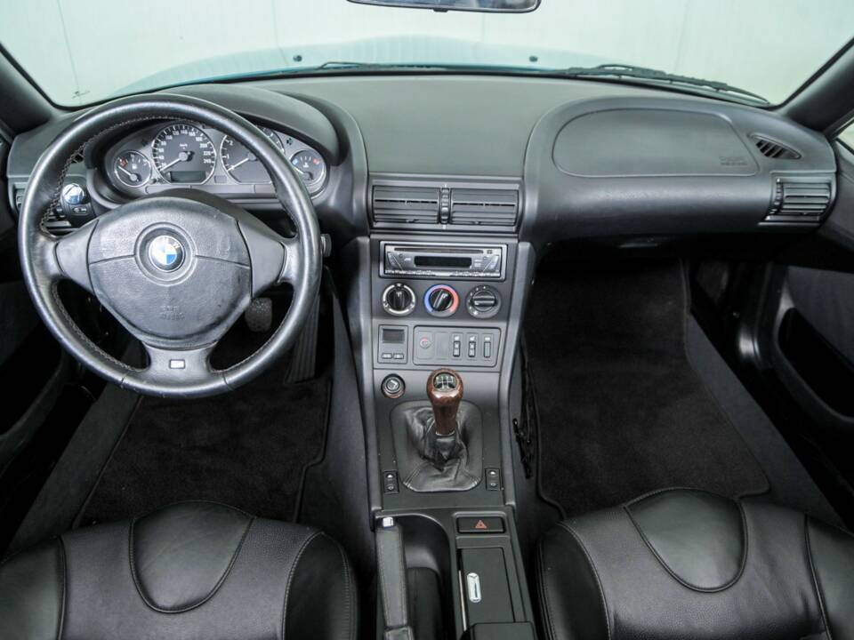 Immagine 7/50 di BMW Z3 2.8 (1998)