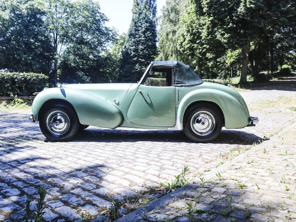 Image 18/30 of Triumph 2000 Roadster (1949)