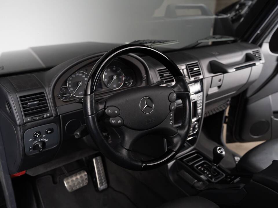 Immagine 22/36 di Mercedes-Benz G 500 (SWB) (2011)