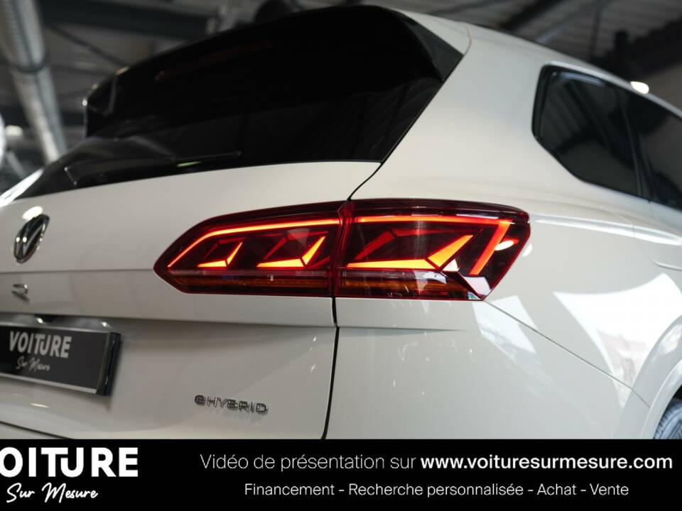 Immagine 15/30 di Volkswagen Touareg 3.0 V6 TSI eHybrid (2021)