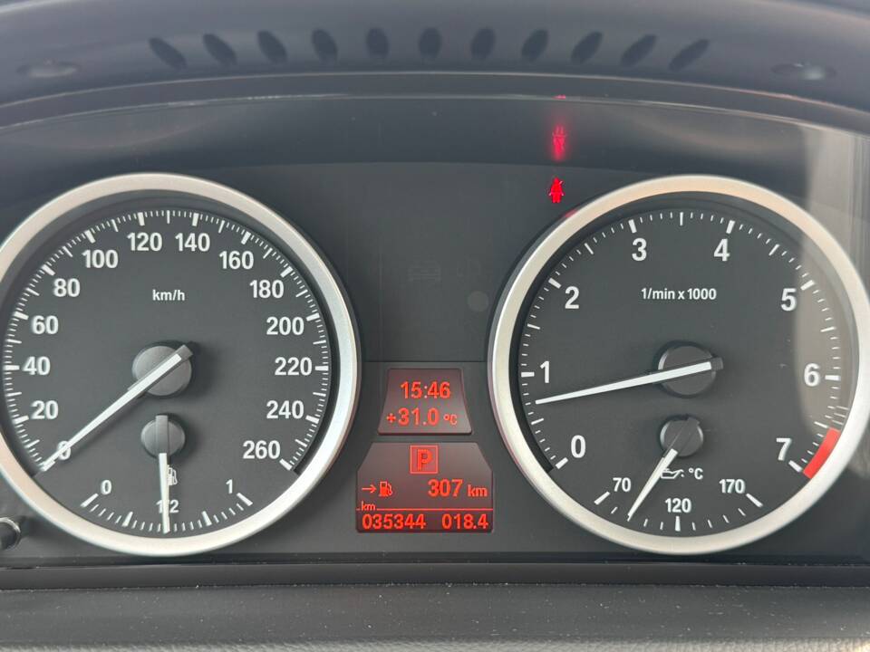 Bild 87/99 von BMW 650i (2007)