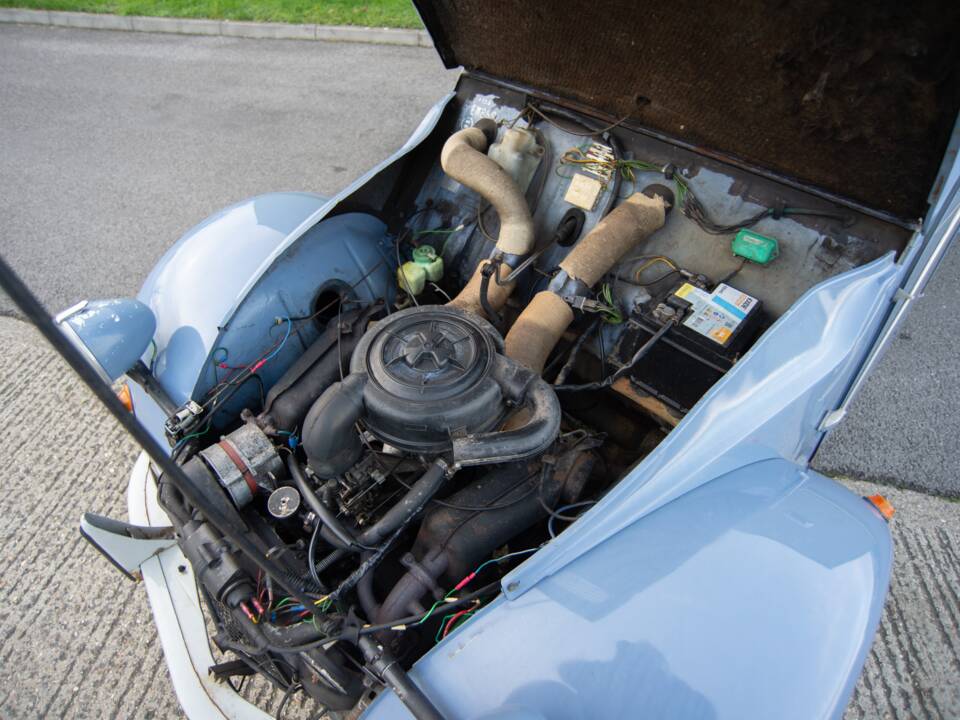 Image 37/38 de Citroën 2 CV 6 (1988)