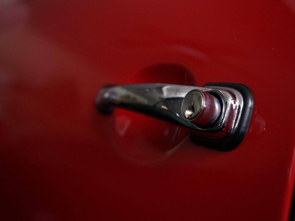 Image 15/26 of Porsche 356 C 1600 SC (1964)