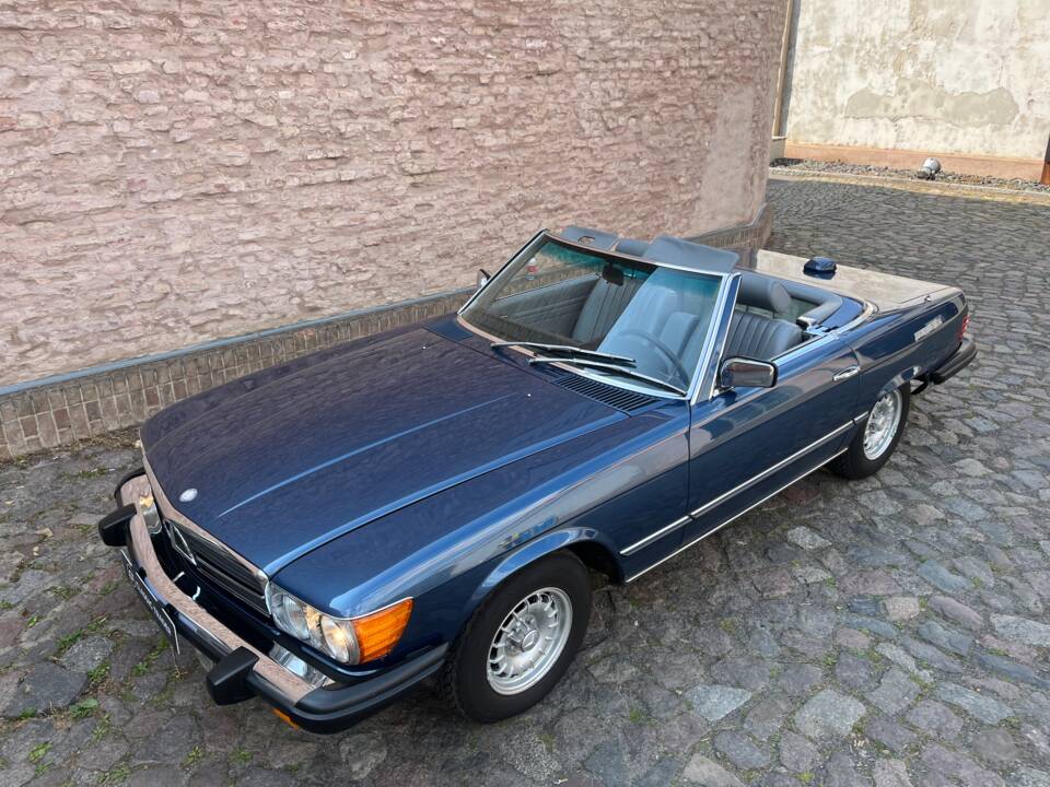 Afbeelding 116/146 van Mercedes-Benz 380 SL (1982)