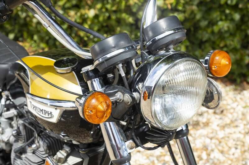 Image 11/39 of Triumph T 150 V Trident (1973)