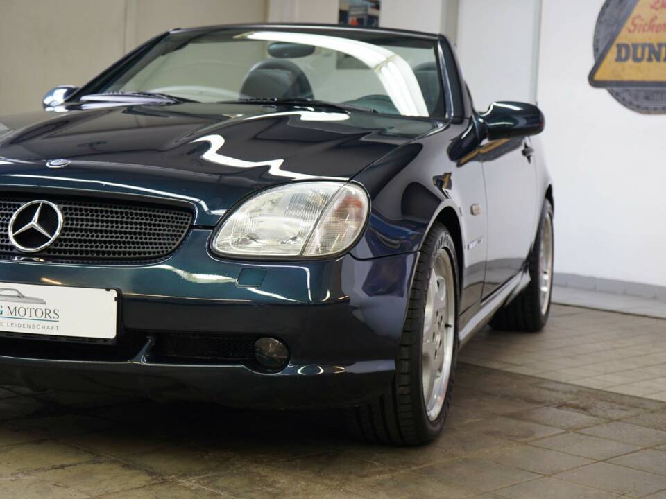 Bild 6/46 von Mercedes-Benz SLK 230 Kompressor (1997)