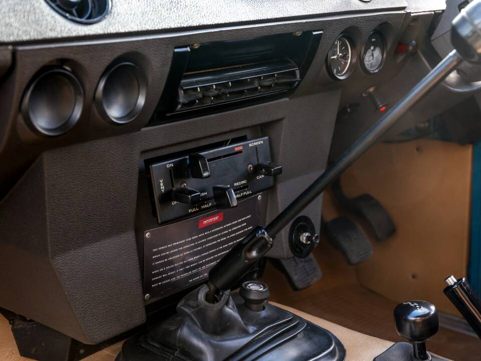 Bild 27/35 von Land Rover Range Rover Classic (1971)