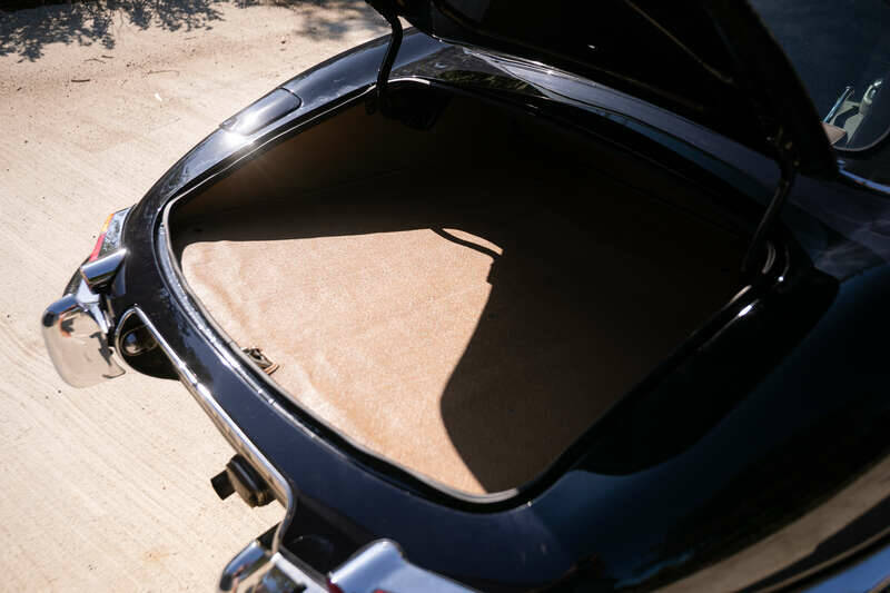 Immagine 28/45 di Jaguar E-Type 4.2 (1966)