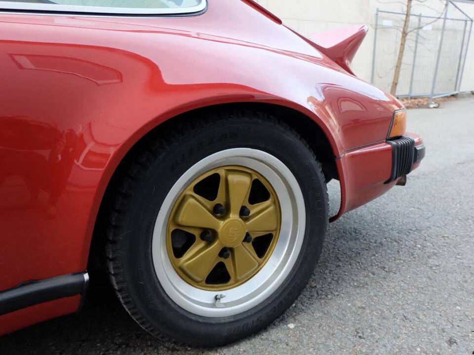 Bild 39/57 von Porsche 911 2.7 S (1975)