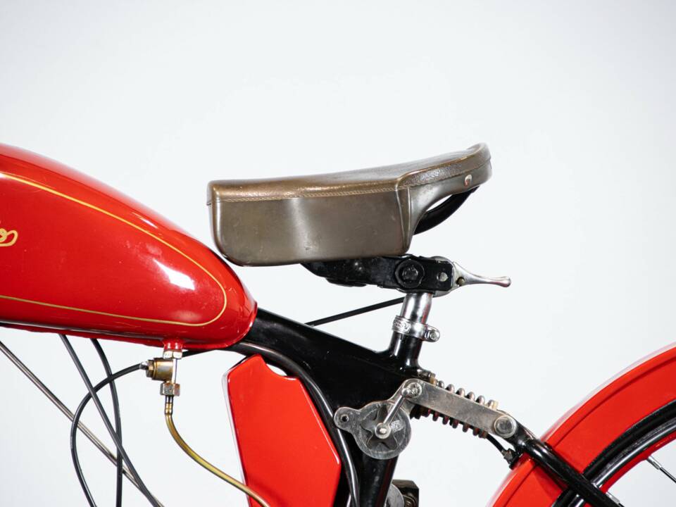 Bild 22/50 von Ducati DUMMY (1954)