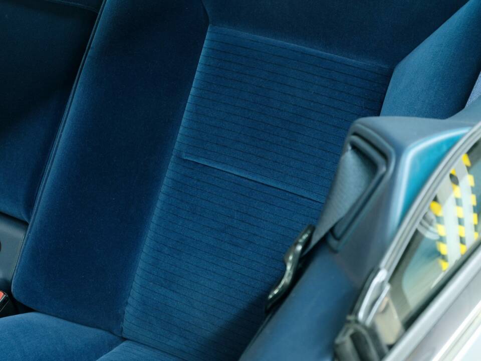 Bild 41/50 von Mercedes-Benz S 500 Coupé (1993)